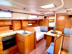 3 Bed Sailing Yacht in Alcaidesa Marina